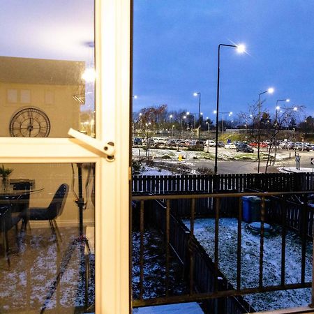 Livingston North Station Apartments Eksteriør bilde